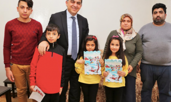 Başkan Fadıloğlu yetimlerin karne sevincine ortak oldu