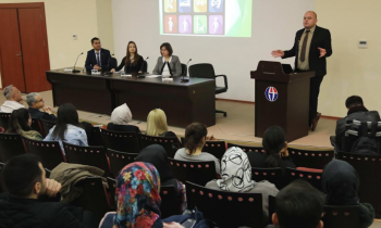 GAÜN'de öğrenciler bilgilendirildi