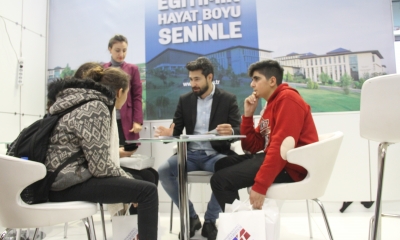 Akdeniz’de Düzenlenen Fuarlarda Üniversiteler Öğrencilerle Buluştu
