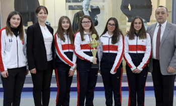 SANKO Okulları Yıldız Kızlar Tenis Takımı İl Birincisi oldu