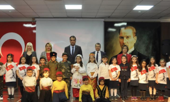 GKV Özel İlkokulu İstiklal Marşı Oratoryosu ’nu Sahneledi