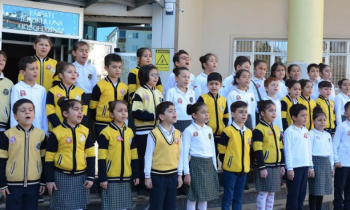 Minik Empatililer Çanakkale Oratoryosunu Sahneledi