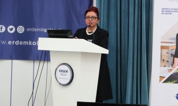 HKÜ, Akademisyenleri ile Erdem Koleji Kariyer Günlerinde