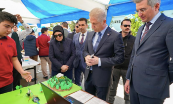 Geleneksel Bilim Şenliği’nin Konuğu Vali Gül