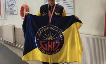 GKV’li Dicle Su Sertpolat’ın Yüzme Başarısı