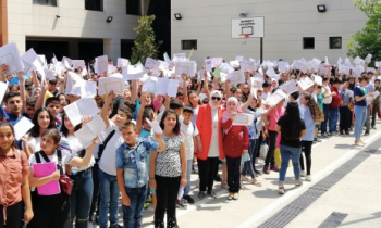 Fuat Şimşek Ortaokulu ilk mezunlarını verdi