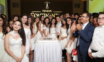 GKV Ortaokulu Mezunlarına Muhteşem Balo