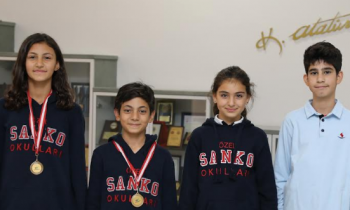 SANKO Okulları Mersin’den madalya ile döndü
