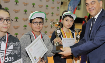 Satrançta şampiyon okullar kupalarını kaldırdı