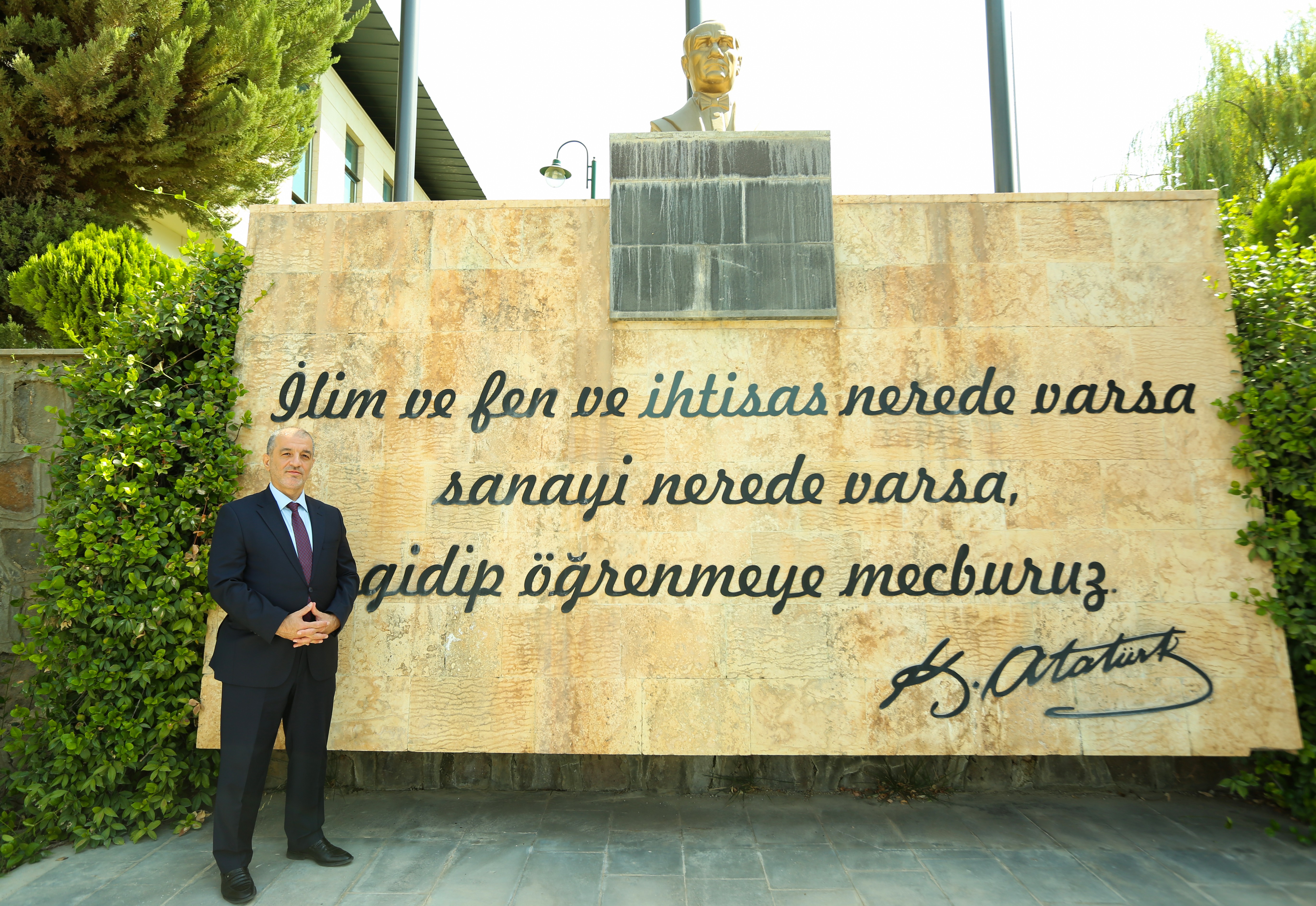 Prof. Dr. Dereli: Kutsal bir emanet