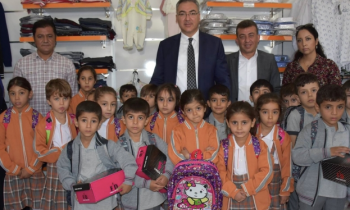 Büyükşehir ihtiyaç sahibi öğrencileri unutmadı