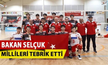 Bakan Selçuk, Millileri tebrik etti