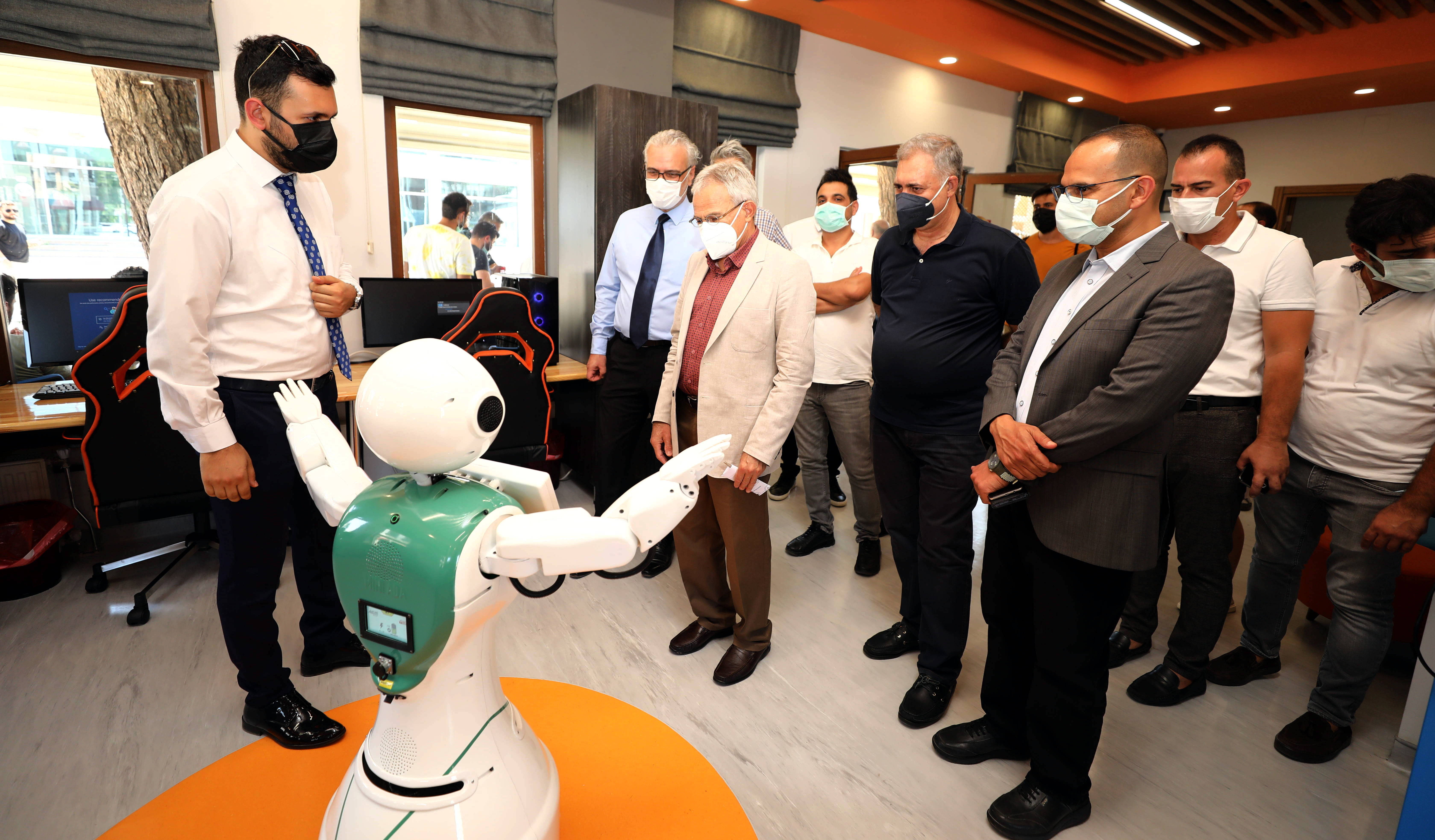 GAÜN’de bm-ıom fablab açılışı yapıldı