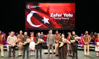 Büyükşehir, GAÜN’de verdiği konserle gazi şehirlileri mest etti!