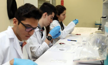 SANKO Koleji öğrencileri "Kandan Alkol Tespit Etme” deneyini yaptı