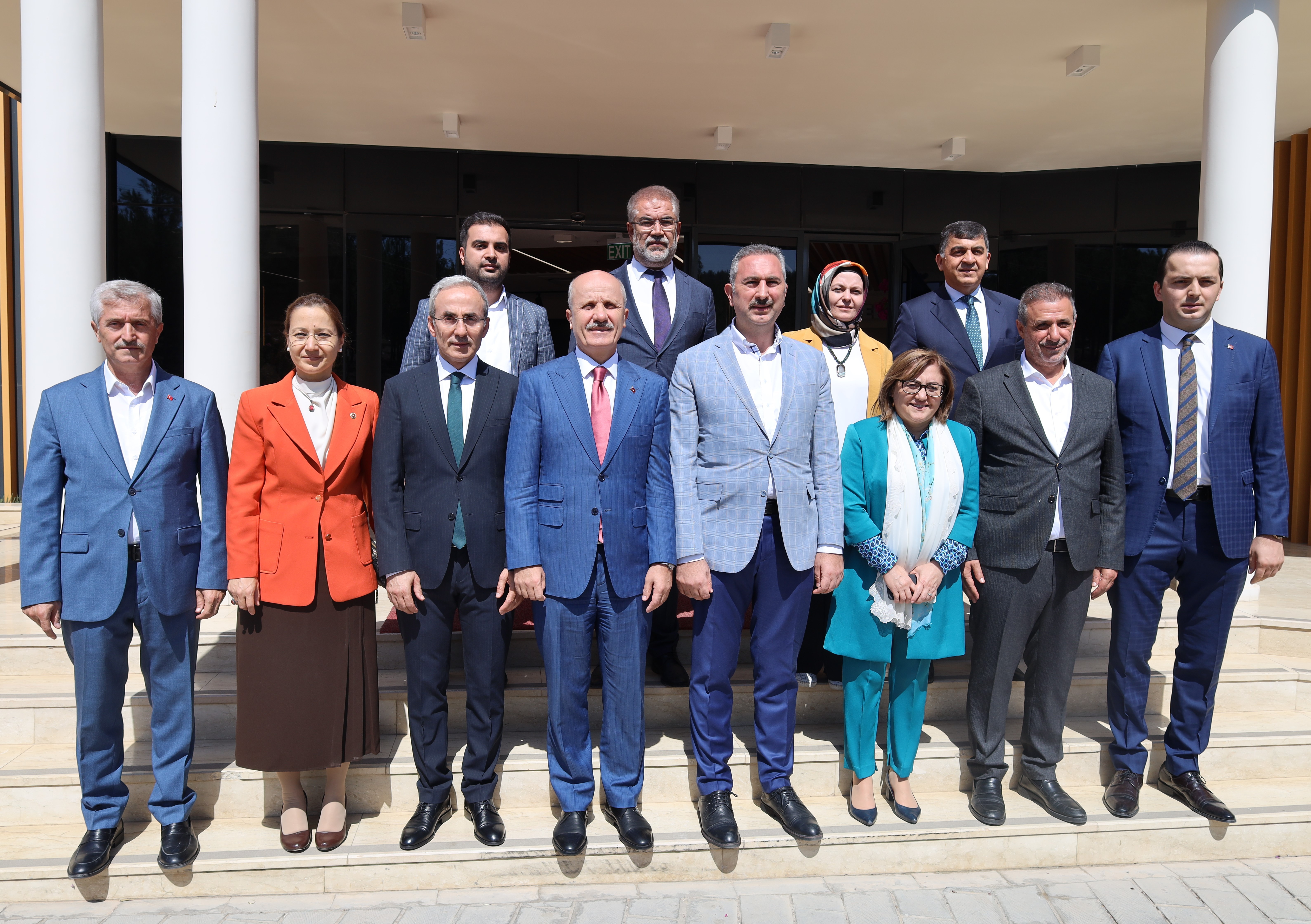 Özvar’dan  GİBTÜ’ye övgü!