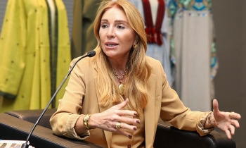 Öğrencileriyle bir araya geldi